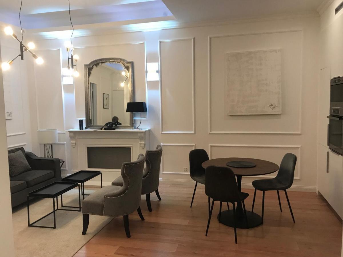 Lazare Maison De Maitre , Appartements De Standing Avec Parking Privatif A Seulement 7 Minutes A Pied Du Centre Historique De Béziers Exterior foto